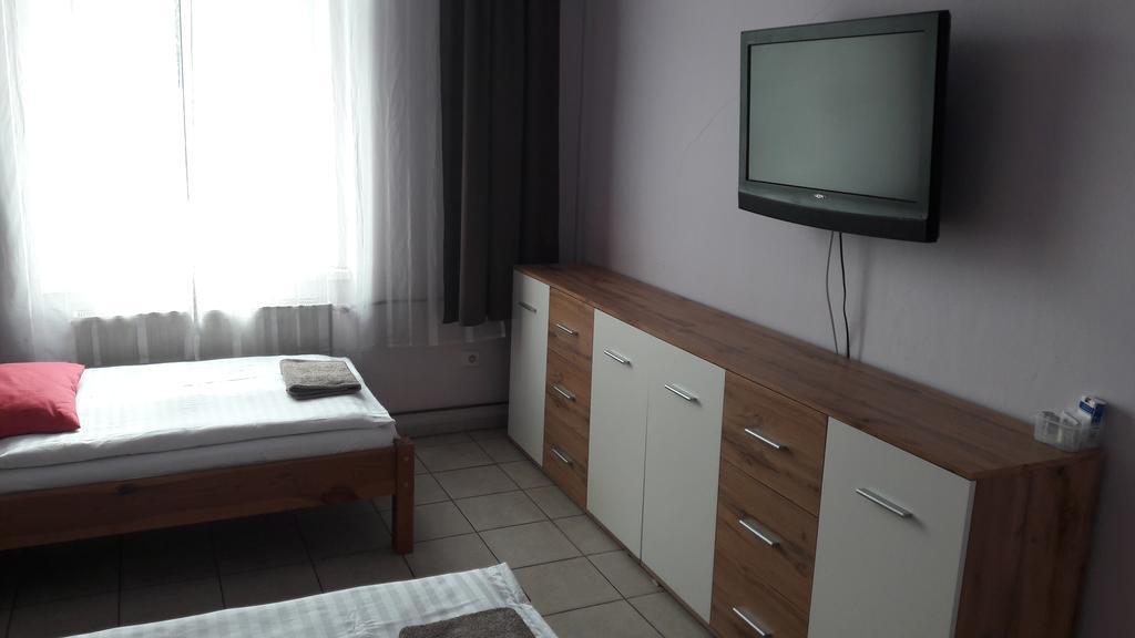 ホテルUbytovani-Plzen-Can エクステリア 写真